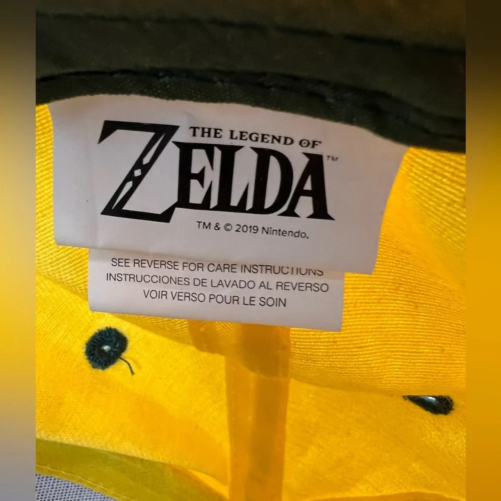 Vivid Green/Yellow “The Legend of Zelda—Link’s Awakening”SnapBack Baseball Hat